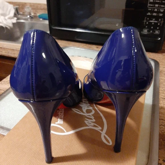 COPY - Christian louboutin shoes - Picture 11 of 12